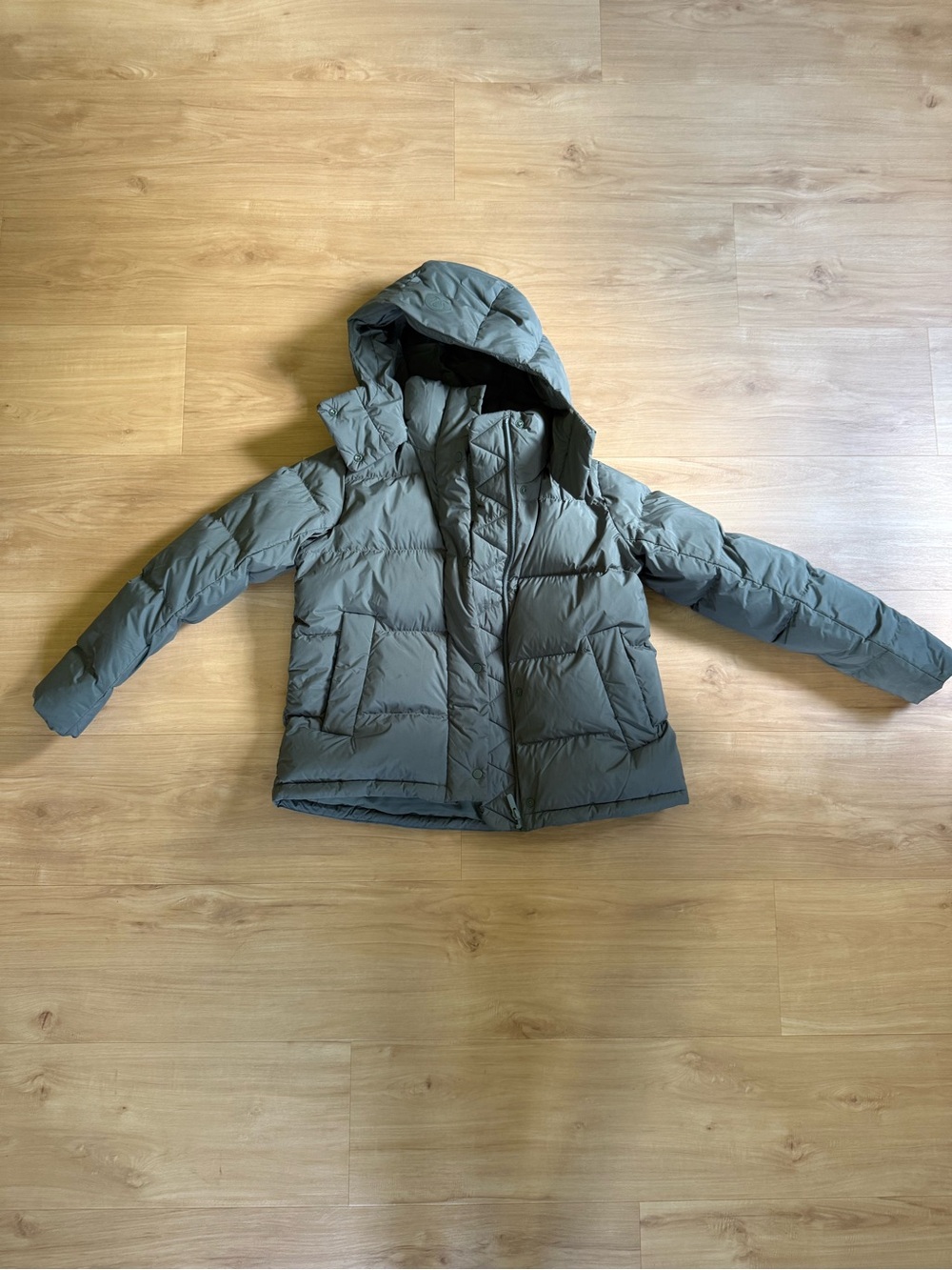 Lululemon Women’s Wunder Puff 600-Down-Fill Jacket in Palm Deco